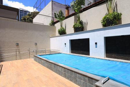 Apartamento para alugar com 150m², 2 quartos e 2 vagas Apartamento para alugar com 150m², 2 quartos e 2 vagasÁrea comum - Piscina