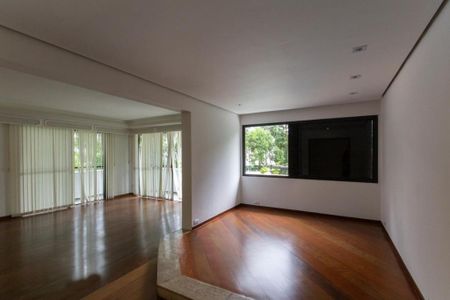 Apartamento à venda com 185m², 3 quartos e 3 vagas
