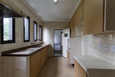 Apartamento à venda com 185m², 3 quartos e 3 vagas