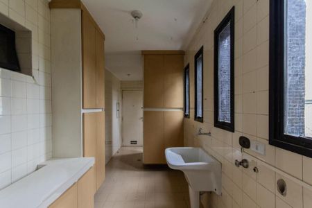 Apartamento à venda com 185m², 3 quartos e 3 vagas
