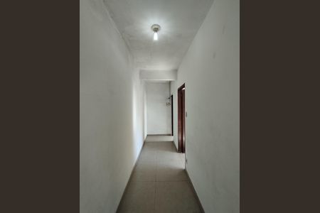 Casa para alugar com 60m², 3 quartos e sem vaga Casa para alugar com 60m², 3 quartos e sem vagaCorredor