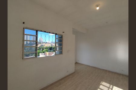 Casa para alugar com 60m², 3 quartos e sem vaga Casa para alugar com 60m², 3 quartos e sem vagaQuarto 2