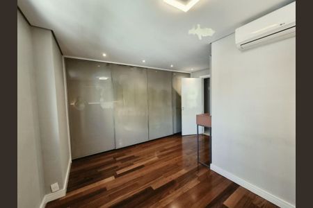 Apartamento à venda com 3 quartos, 190m² em Vila Santa Catarina, São Paulo