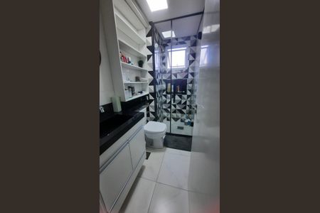 Apartamento à venda com 54m², 3 quartos e 1 vaga Apartamento à venda com 54m², 3 quartos e 1 vagaBanheiro