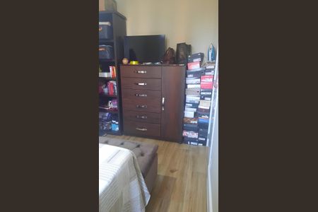 Quarto de apartamento à venda com 3 quartos, 54m² em Paulicéia, São Bernardo do Campo