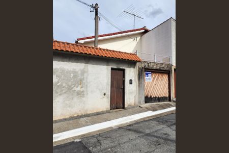 Fachada de casa à venda com 3 quartos, 184m² em Vila Constança, São Paulo