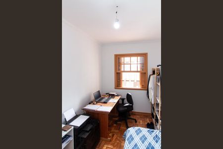 Quarto 1 de casa à venda com 3 quartos, 184m² em Vila Constança, São Paulo