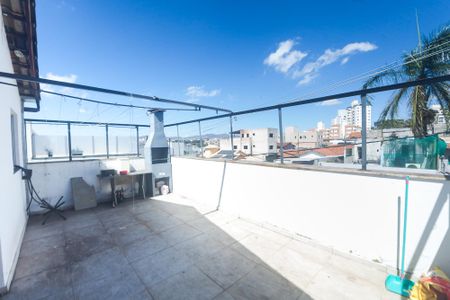Apartamento para alugar com 200m², 3 quartos e 2 vagasÁrea externa - varanda cobertura 