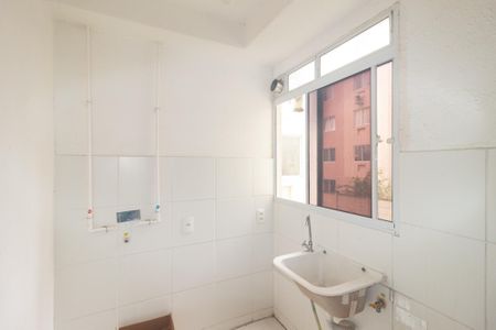 Apartamento para alugar com 42m², 2 quartos e 1 vaga Apartamento para alugar com 42m², 2 quartos e 1 vagaCozinha e Área de Serviço
