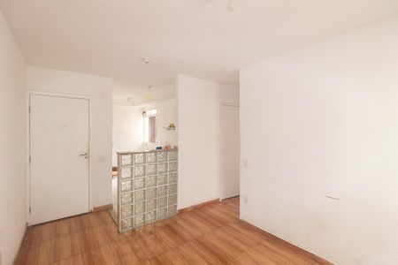 Apartamento para alugar com 42m², 2 quartos e 1 vaga Apartamento para alugar com 42m², 2 quartos e 1 vagaSala