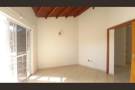 Casa de condomínio para alugar com 180m², 3 quartos e 2 vagas