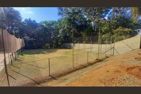 Casa de condomínio para alugar com 180m², 3 quartos e 2 vagas