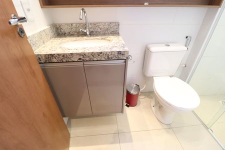 Apartamento para alugar com 55m², 2 quartos e 1 vagaBanheiro do Quarto 2