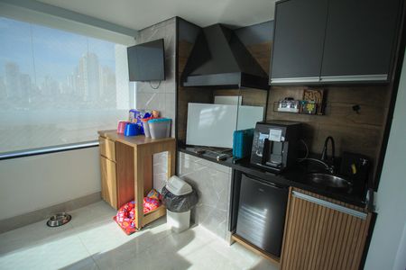 Apartamento à venda com 3 quartos, 75m² em Vila Bertioga, São Paulo
