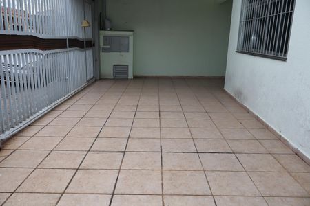 Garagem de casa à venda com 4 quartos, 160m² em Vila Alpina, São Paulo