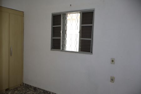 Quarto 2 de casa à venda com 4 quartos, 160m² em Vila Alpina, São Paulo