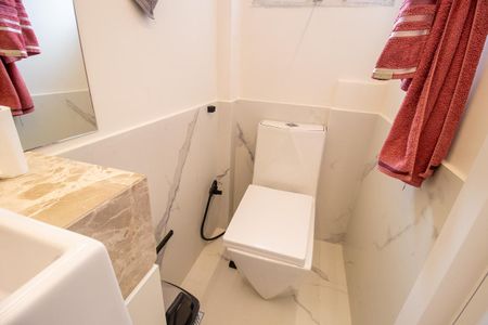 Apartamento para alugar com 187m², 3 quartos e 2 vagas Apartamento para alugar com 187m², 3 quartos e 2 vagasBanheiro da Suíte 2