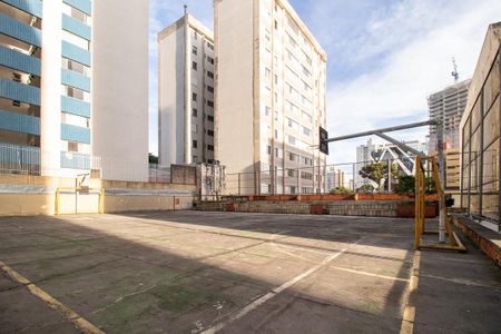Apartamento para alugar com 187m², 3 quartos e 2 vagas Apartamento para alugar com 187m², 3 quartos e 2 vagasQuadra Esportiva