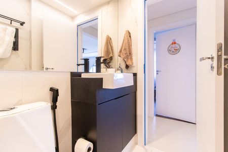 Apartamento para alugar com 187m², 3 quartos e 2 vagas Apartamento para alugar com 187m², 3 quartos e 2 vagasBanheiro Social