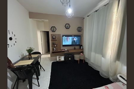 Sala de apartamento para alugar com 1 quarto, 36m² em Cascadura, Rio de Janeiro