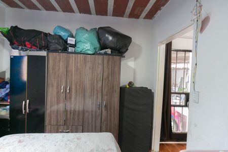 Casa à venda com 300m², 1 quarto e 1 vaga