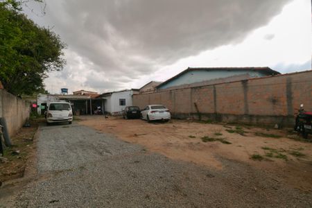 Casa à venda com 300m², 1 quarto e 1 vaga
