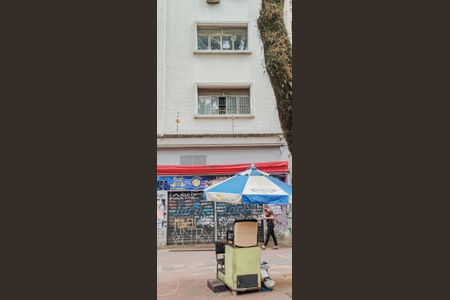 Apartamento à venda com 70m², 1 quarto e sem vaga Apartamento à venda com 70m², 1 quarto e sem vagaFachada