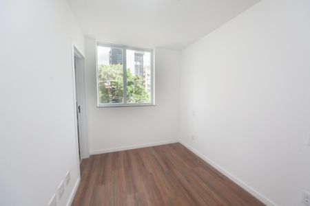 Apartamento para alugar com 73m², 3 quartos e 2 vagas Apartamento para alugar com 73m², 3 quartos e 2 vagassuite