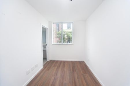 Apartamento para alugar com 73m², 3 quartos e 2 vagas Apartamento para alugar com 73m², 3 quartos e 2 vagassuite