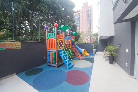 Apartamento para alugar com 73m², 3 quartos e 2 vagas Apartamento para alugar com 73m², 3 quartos e 2 vagasÁrea comum - Playground