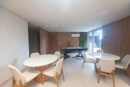 Apartamento para alugar com 73m², 3 quartos e 2 vagas Apartamento para alugar com 73m², 3 quartos e 2 vagasÁrea comum - Salão de festas