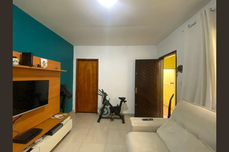 Casa à venda com 60m², 2 quartos e 1 vagaSala