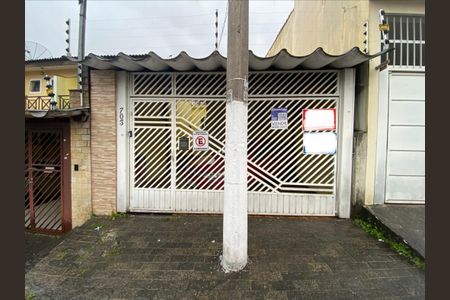 Casa à venda com 60m², 2 quartos e 1 vagaFachada
