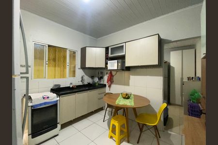 Casa à venda com 60m², 2 quartos e 1 vagaCozinha