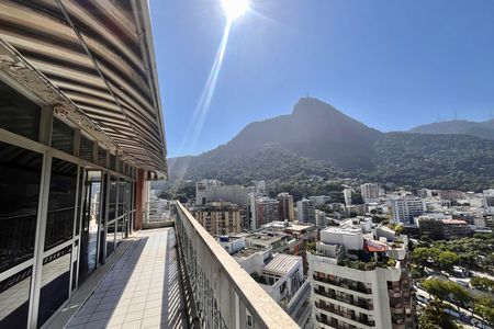 Apartamento à venda com 750m², 5 quartos e 4 vagas Apartamento à venda com 750m², 5 quartos e 4 vagasVista da sala