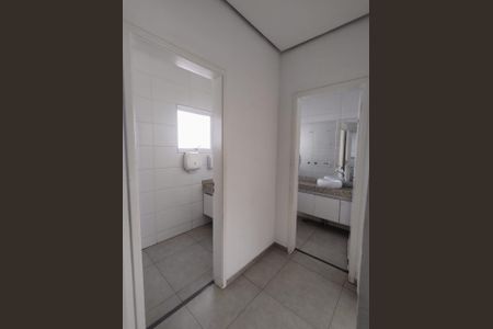 Apartamento para alugar com 60m², 2 quartos e 1 vaga Apartamento para alugar com 60m², 2 quartos e 1 vagaBanheiro