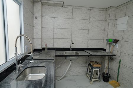 Apartamento para alugar com 62m², 2 quartos e 1 vaga Apartamento para alugar com 62m², 2 quartos e 1 vagaCozinha e area de serviço