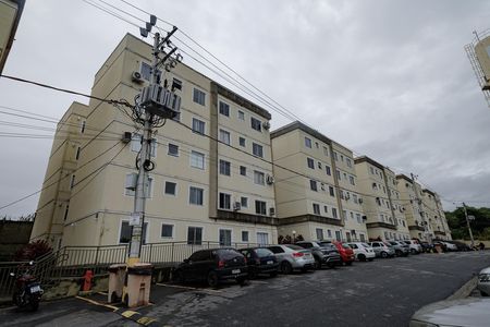 Apartamento para alugar com 62m², 2 quartos e 1 vaga Apartamento para alugar com 62m², 2 quartos e 1 vagaFachada