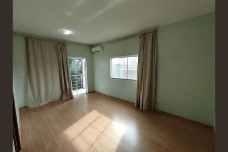 Casa para alugar com 500m², 5 quartos e 2 vagas