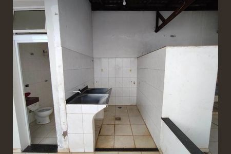 Casa para alugar com 500m², 5 quartos e 2 vagas