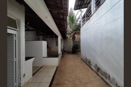 Casa para alugar com 500m², 5 quartos e 2 vagas