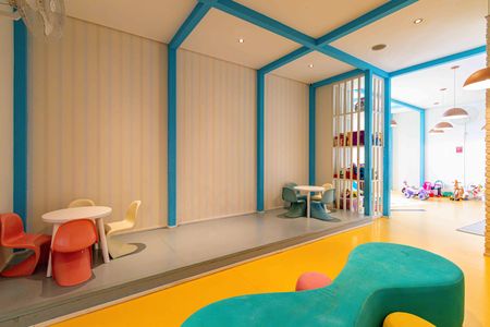 Apartamento à venda com 61m², 2 quartos e 1 vaga Apartamento à venda com 61m², 2 quartos e 1 vagaÁrea comum - Brinquedoteca