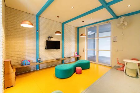 Apartamento à venda com 61m², 2 quartos e 1 vaga Apartamento à venda com 61m², 2 quartos e 1 vagaÁrea comum - Brinquedoteca