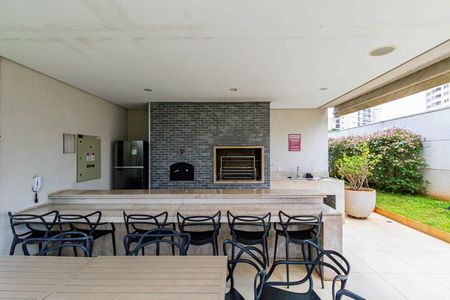 Apartamento à venda com 61m², 2 quartos e 1 vaga Apartamento à venda com 61m², 2 quartos e 1 vagaÁrea comum - Churrasqueira