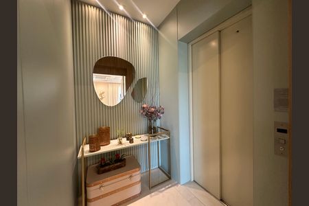 Apartamento à venda com 284m², 3 quartos e 5 vagas Apartamento à venda com 284m², 3 quartos e 5 vagasHall de entrada