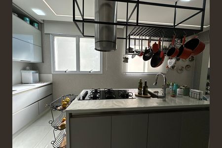Apartamento à venda com 284m², 3 quartos e 5 vagas Apartamento à venda com 284m², 3 quartos e 5 vagasCozinha