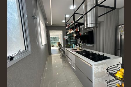Apartamento à venda com 284m², 3 quartos e 5 vagas Apartamento à venda com 284m², 3 quartos e 5 vagasCozinha