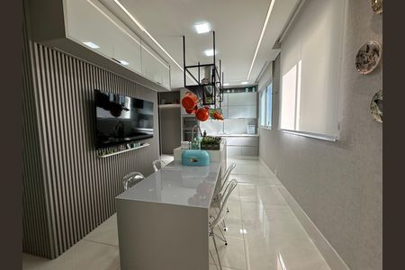 Apartamento à venda com 284m², 3 quartos e 5 vagas Apartamento à venda com 284m², 3 quartos e 5 vagasCozinha
