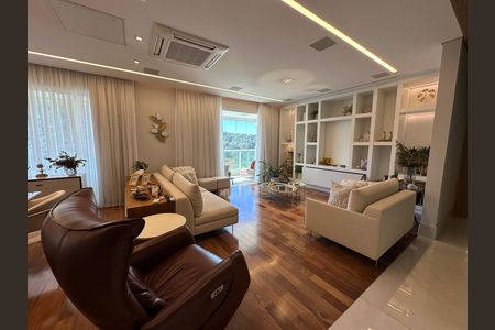 Apartamento à venda com 284m², 3 quartos e 5 vagas Apartamento à venda com 284m², 3 quartos e 5 vagasSala