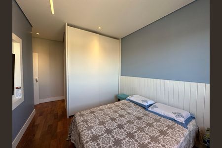 Apartamento à venda com 284m², 3 quartos e 5 vagas Apartamento à venda com 284m², 3 quartos e 5 vagasSuíte 2